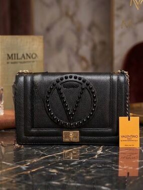 NEW✨NEW✨Valentino Alice Leather Bag by Mario Valentino